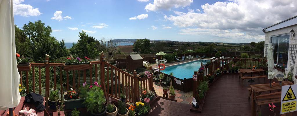 Sandown Manor Екстер'єр фото