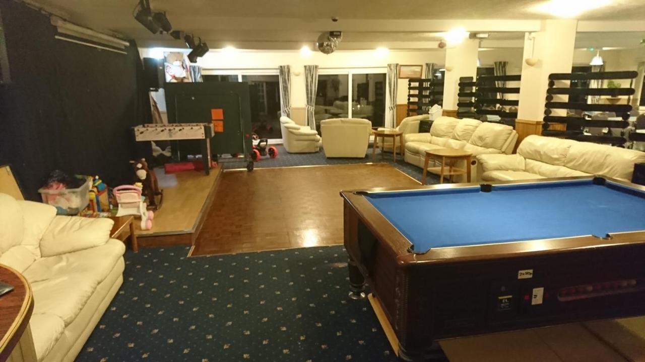 Sandown Manor Екстер'єр фото